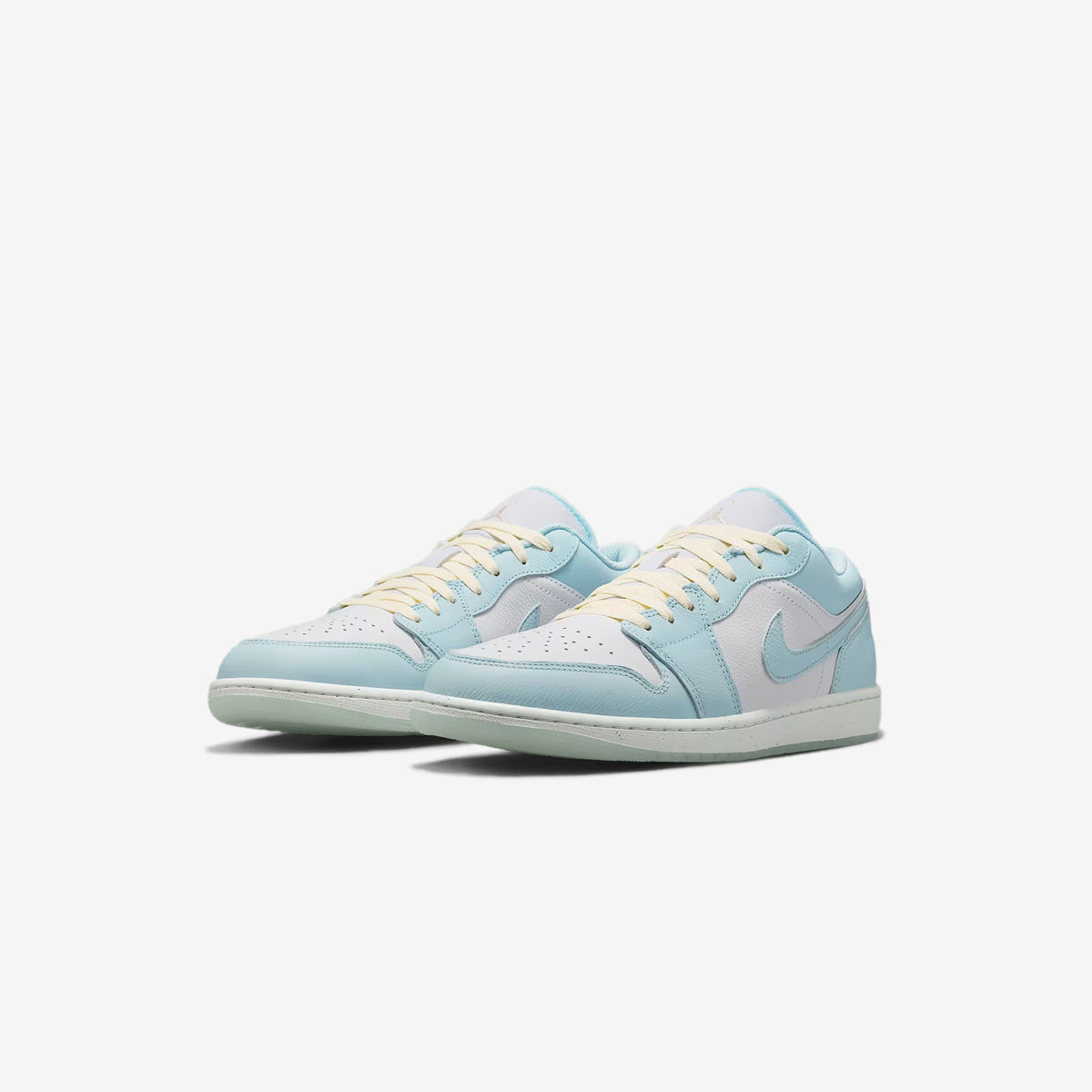 Air Jordan 1 Low SE 'Glacier Blue'